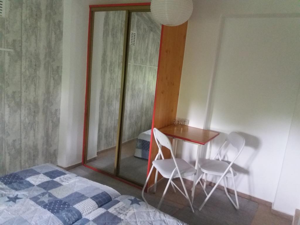 亚努夫农场酒店 Janów 外观 照片